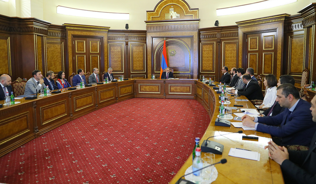 Chaired by PM Pashinyan, draft of housing provision program for people forcibly displaced from Nagorno-Karabakh was discussed