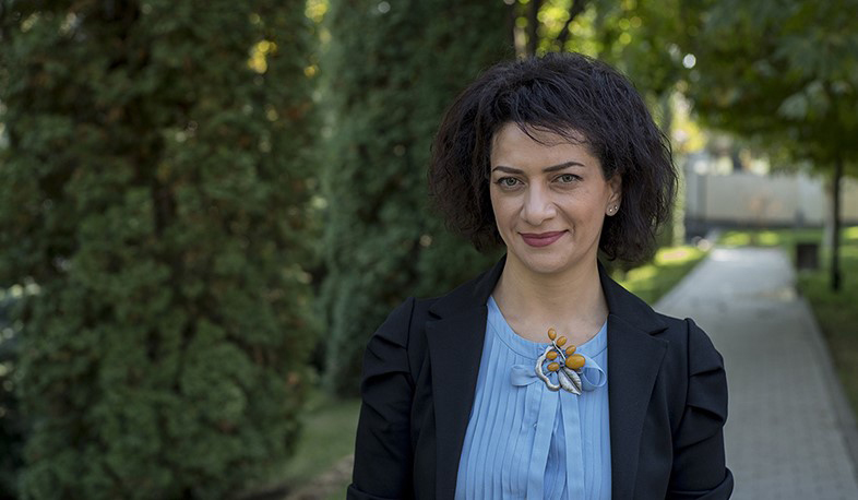 Azerbaijani women, you can reject the war at your home and say your word for peace. Anna Hakobyan