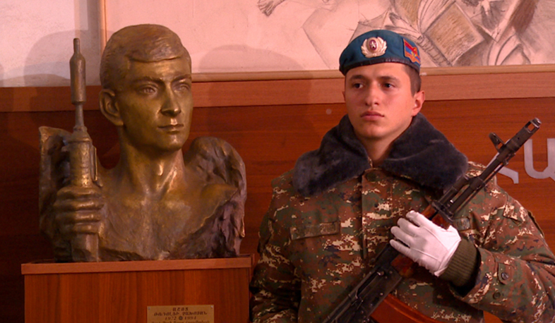 Բացվել է հետախույզ Աշոտ Չախոյանի կիսանդրին