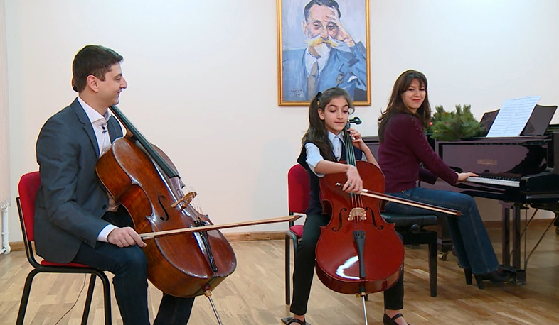 Narek Hakhnazaryan will see the New Year in Armenia