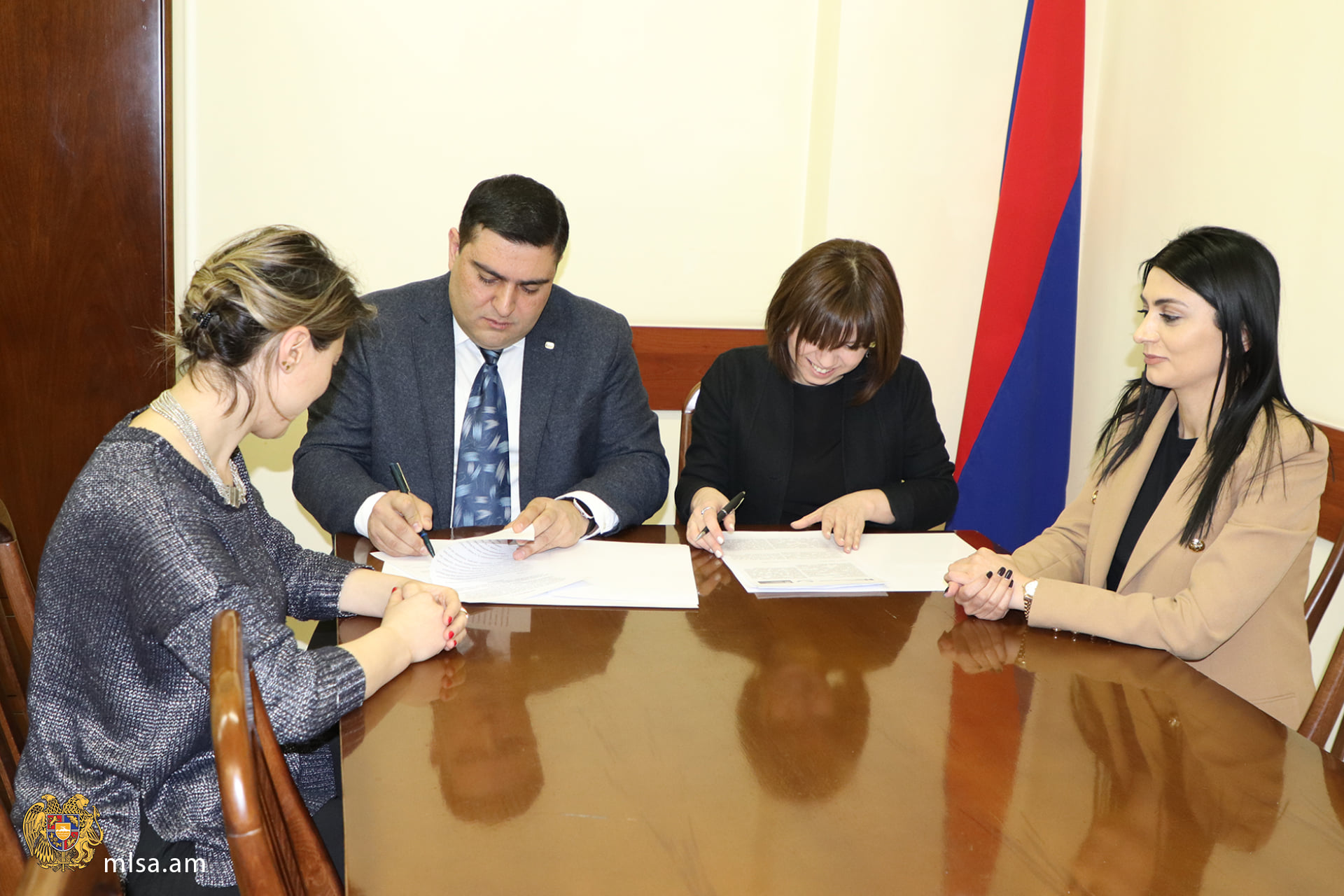 Աշխատանքի և սոցիալական հարցերի նախարարությունն ու «ՍՕՍ մանկական գյուղեր» հիմնադրամը հուշագիր են կնքել