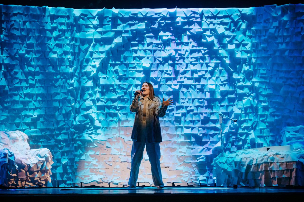 Այսօր տեղի կունենա «Եվրատեսիլ-2022»-ի առաջին կիսաեզրափակիչը. Ռոզա Լինն իր SNAP երգով ելույթ կունենա 17-րդ համարի ներքո