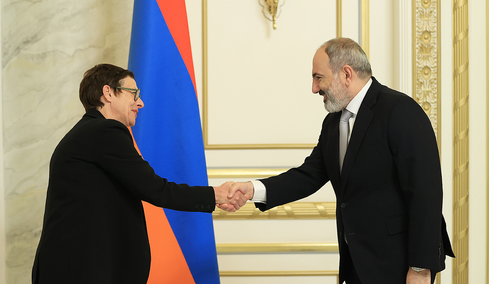 Armenia is interested in strengthening exceptional relations with France: Nikol Pashinyan to Anne Louyot