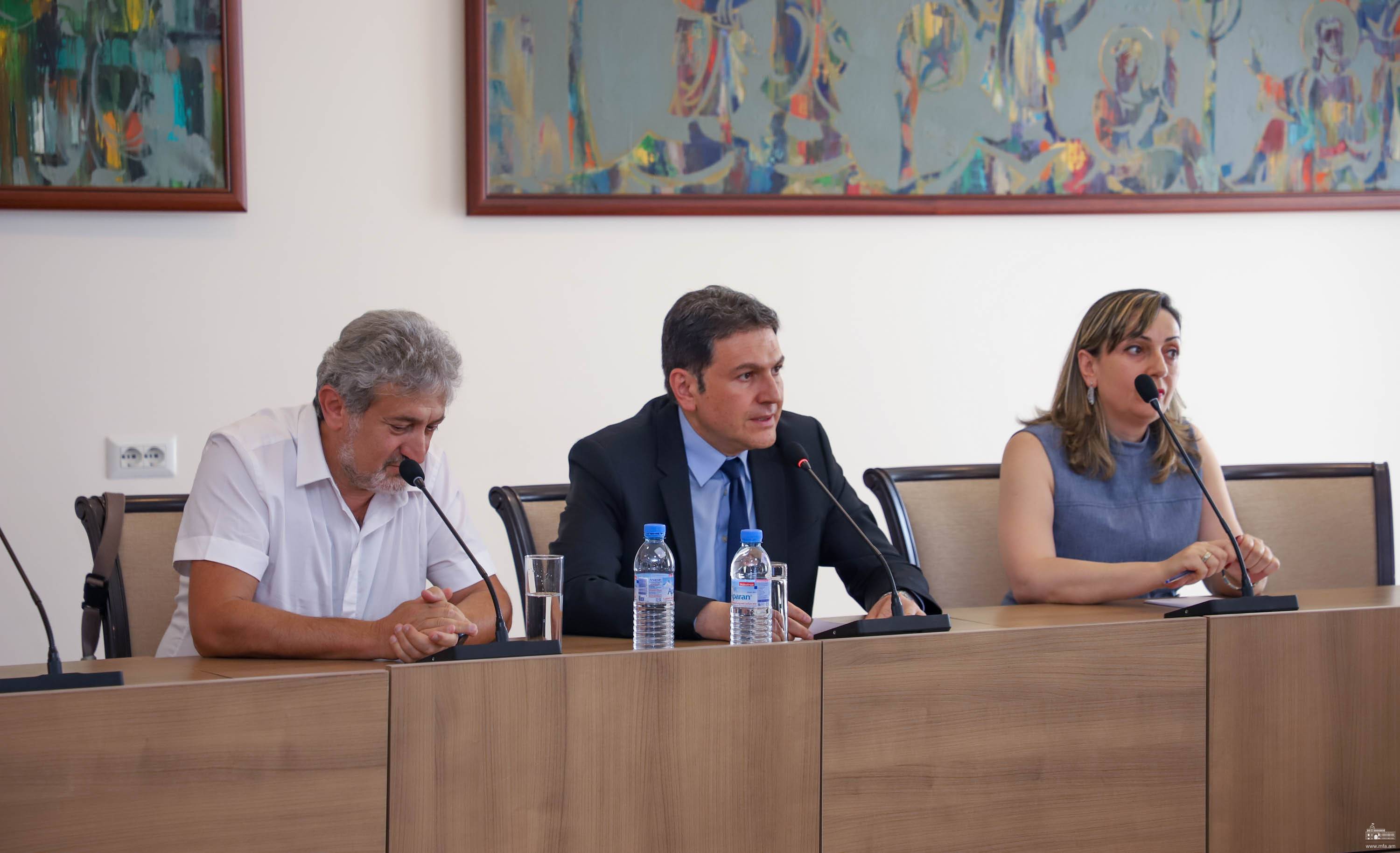 Program of STARMUS VI festival presented to heads of accredited diplomatic missions in Armenia