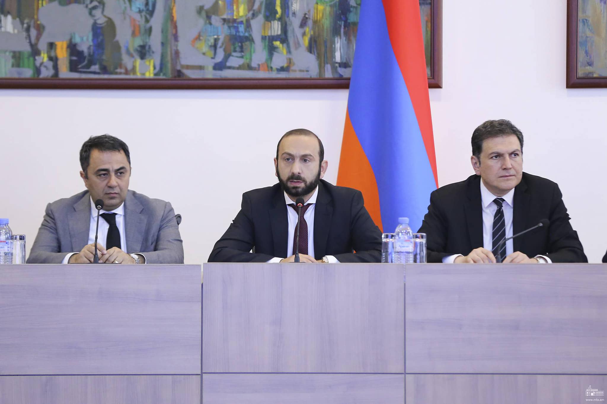 Foreign Minister of Armenia Ararat Mirzoyan meets with the heads of accredited diplomatic missions in Armenia