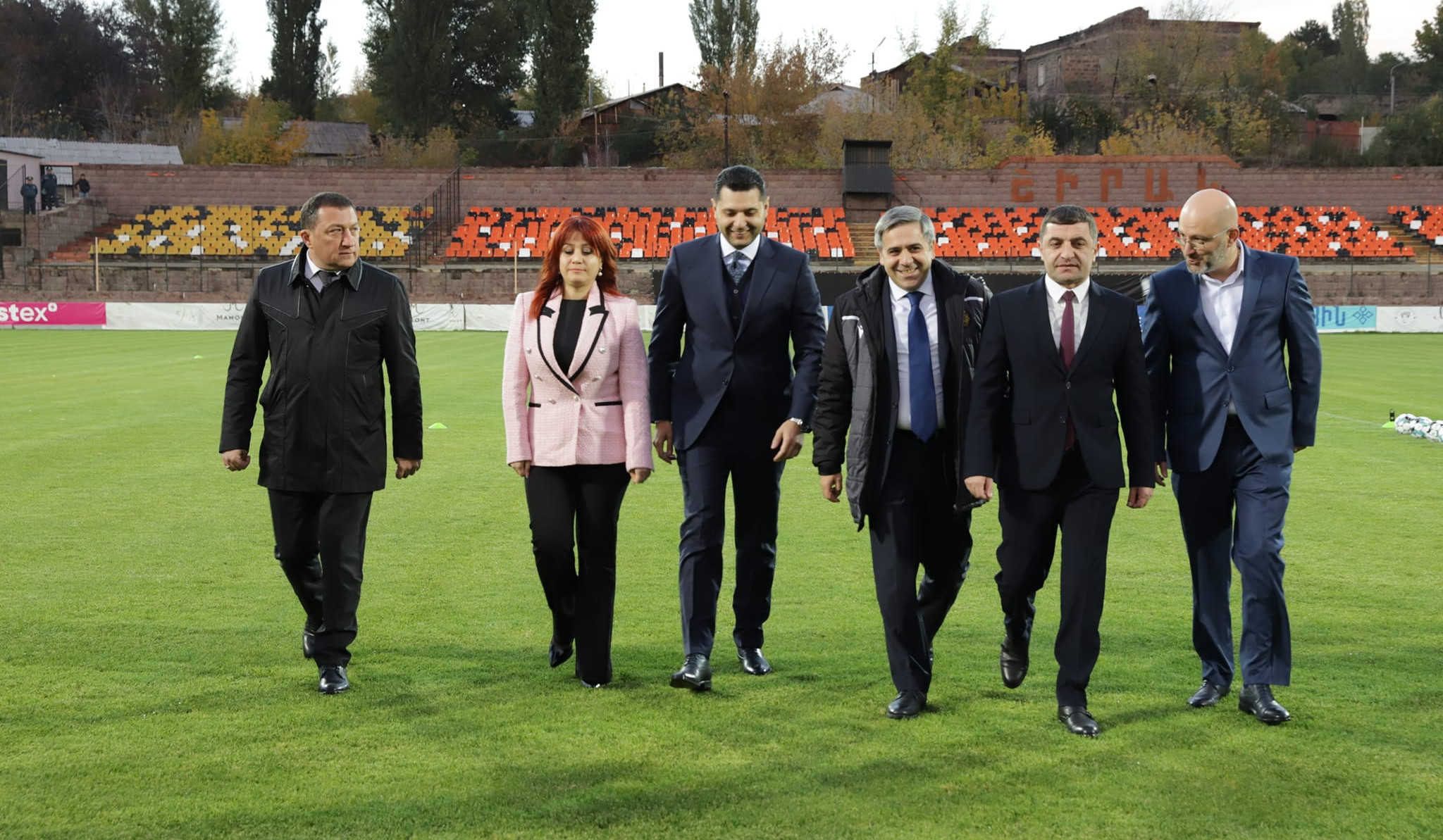 Գյումրու քաղաքային մարզադաշտում այսօր գործարկվել է նոր լուսավորության համակարգը