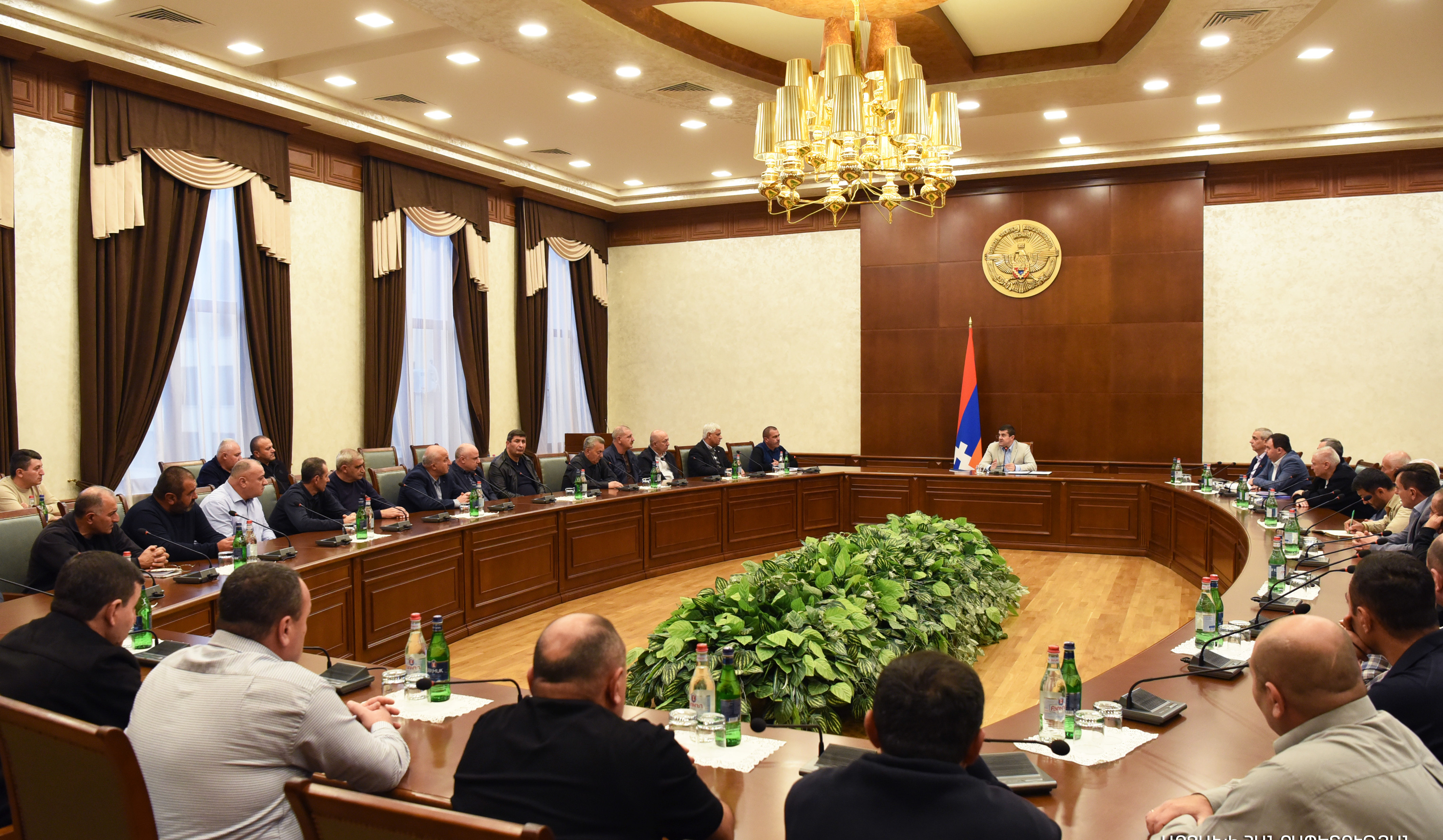 Արայիկ Հարությունյանն Արցախի պահեստազորի սպաների միության անդամների հետ քննարկել է առկա մարտահրավերները