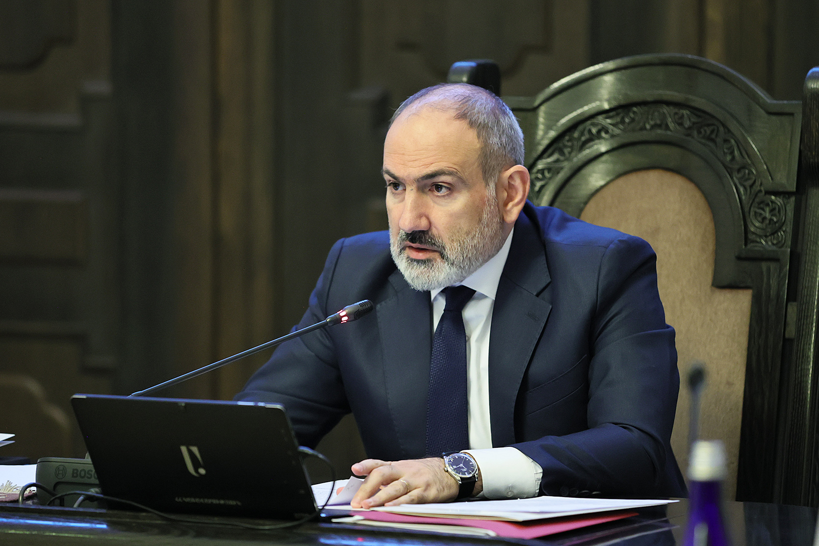 Efforts to focus international attention on encroachments on rights and security of Armenians of Nagorno-Karabakh should be continued: Prime Minister