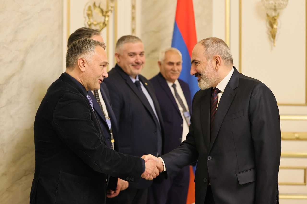 We expect impressive championship: Prime Minister received presidents of International and European Weightlifting Federations