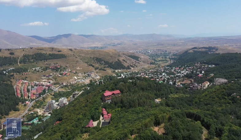 Կառավարությունը շարունակում է ժամանակավոր կացարանով ապահովել ԼՂ-ից բռնի տեղահանված ընտանիքներին