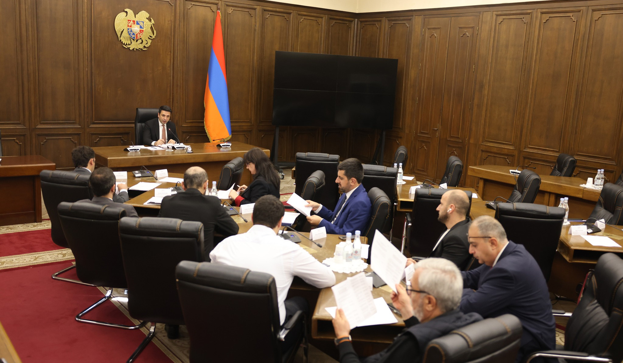 18 հարց` հոկտեմբերի 3-ին գումարվող հերթական նիստերի օրակարգի նախագծում