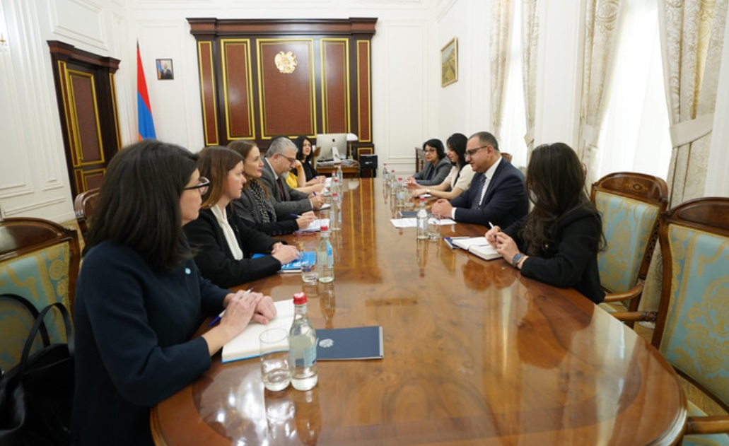 Փոխվարչապետ Խաչատրյանը բարձր է գնահատել ՄԱԿ-ի Մանկական հիմնադրամի դերը Հայաստանում երեխաների իրավունքների պաշտպանության գործում