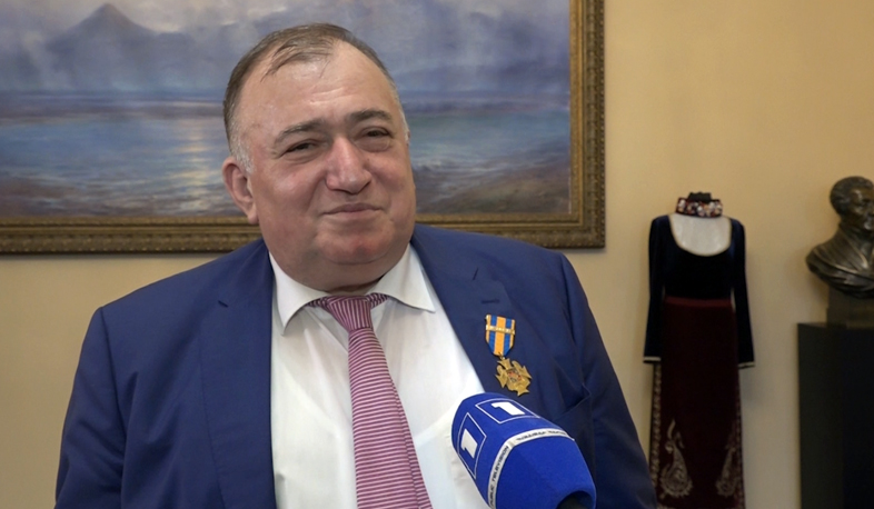 Shavarsh Karapetyan recompensé d'une médaille par le Ministère des situations d'urgence