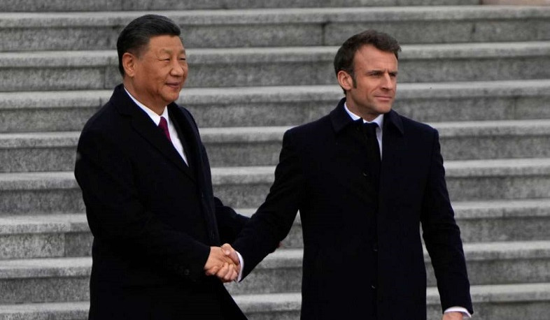 Xi Jinping arrived in France on official visit