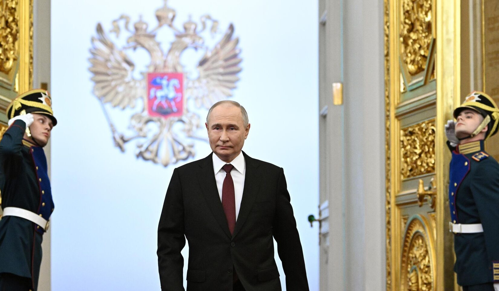 Путин в пятый раз вступил в должность президента России