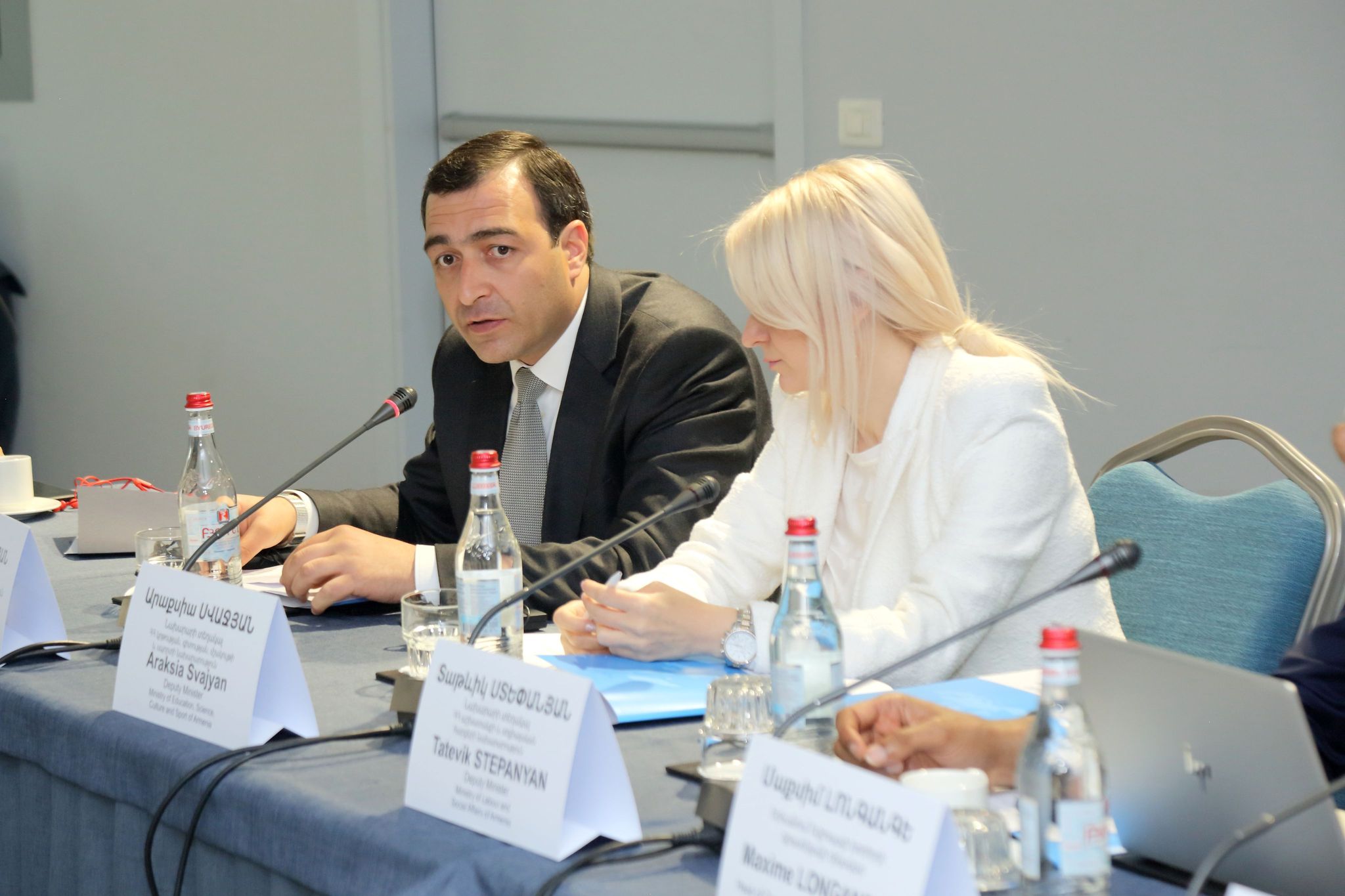 Իրականացվել է ԼՂ-ից բռնի տեղահանված շուրջ 5000 երեխայի առողջության և սնուցման իրավիճակի գնահատում. Արմեն Գասպարյան