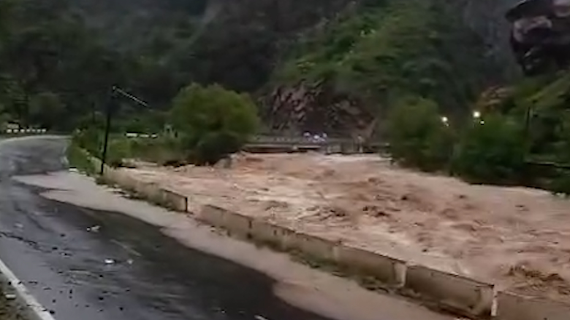 Կեղծ լուրեր են տարածվում գետերի վարարման հետևանքով զոհերի, անհետ կորածների վերաբերյալ. ՆԳՆ