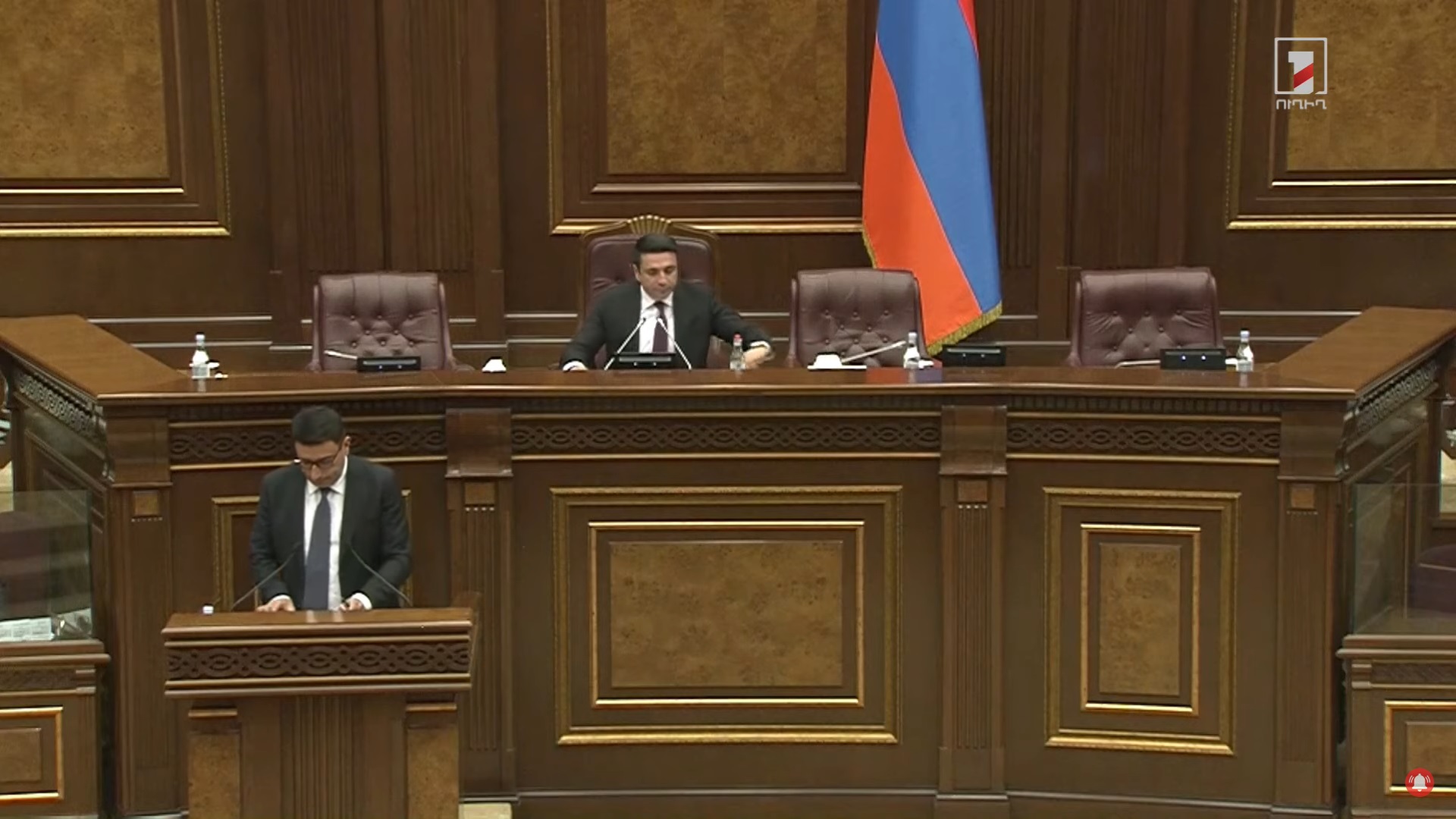 ԱԺ-ն քննարկում է ԿԲ խորհրդի անդամի ընտրության հարցը. ՔՊ-ն առաջադրել է Լևոն Սահակյանի թեկնածությունը