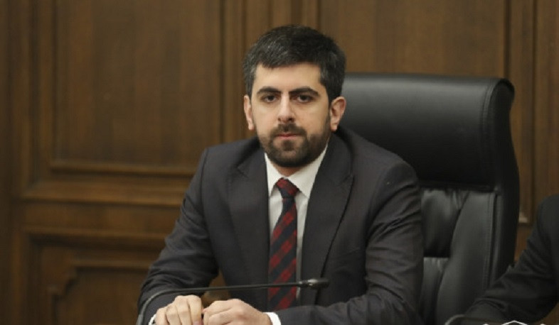 Armenia offered Azerbaijan to hold meetings in a bilateral format: Sargis Khandanyan