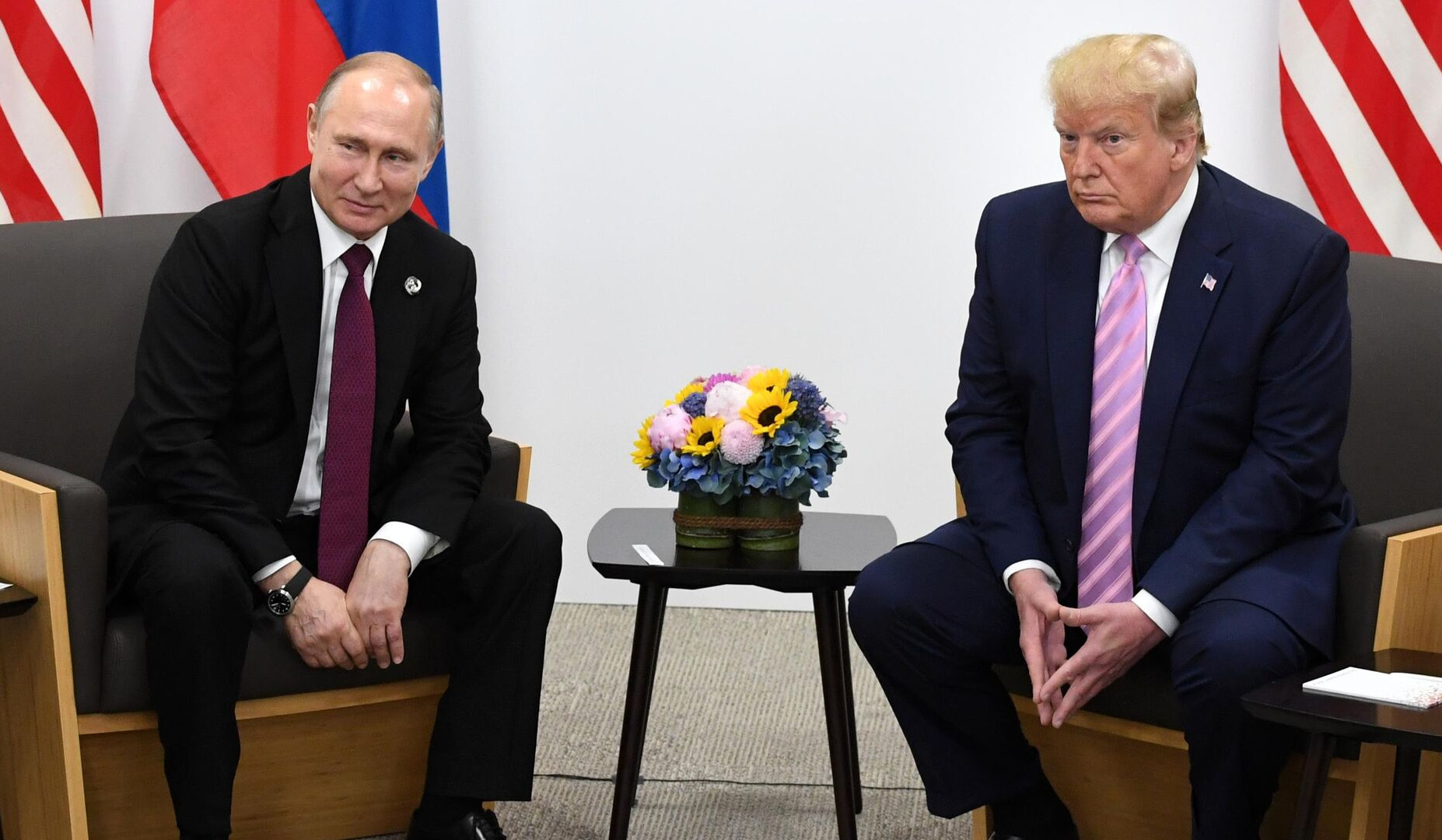 Trump says Putin, Zelenskiy want peace; phone calls kick off talks to end war