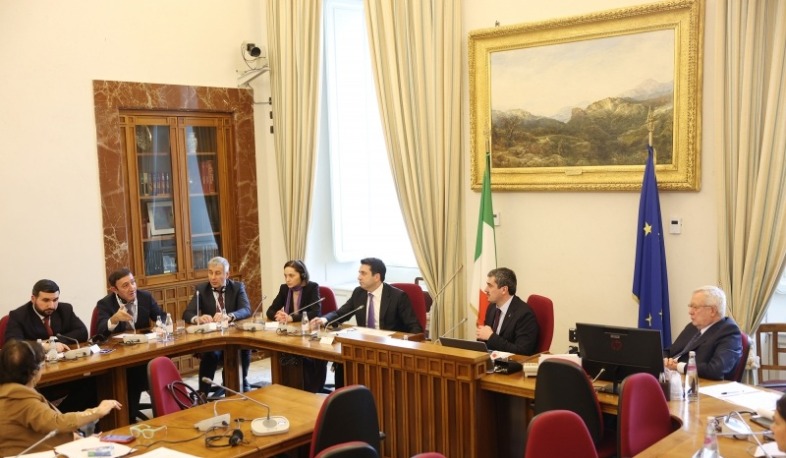 Alen Simonyan drew attention of Italian colleagues to issue of repatriation of Armenian prisoners of war held in Azerbaijan