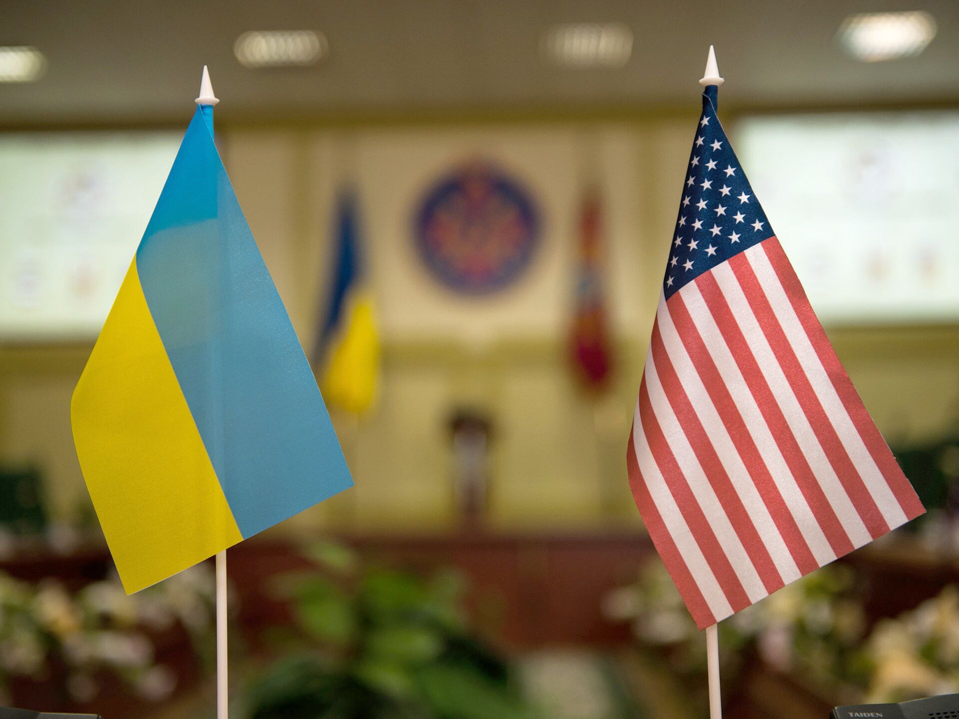 Ukrainian and US delegations meet for talks in Saudi Arabia