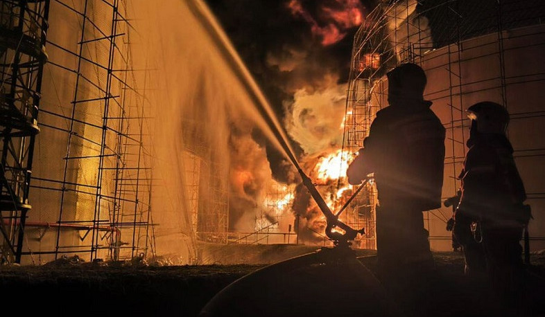 Russia and Ukraine carry out attacks after Putin-Trump call: BBC
