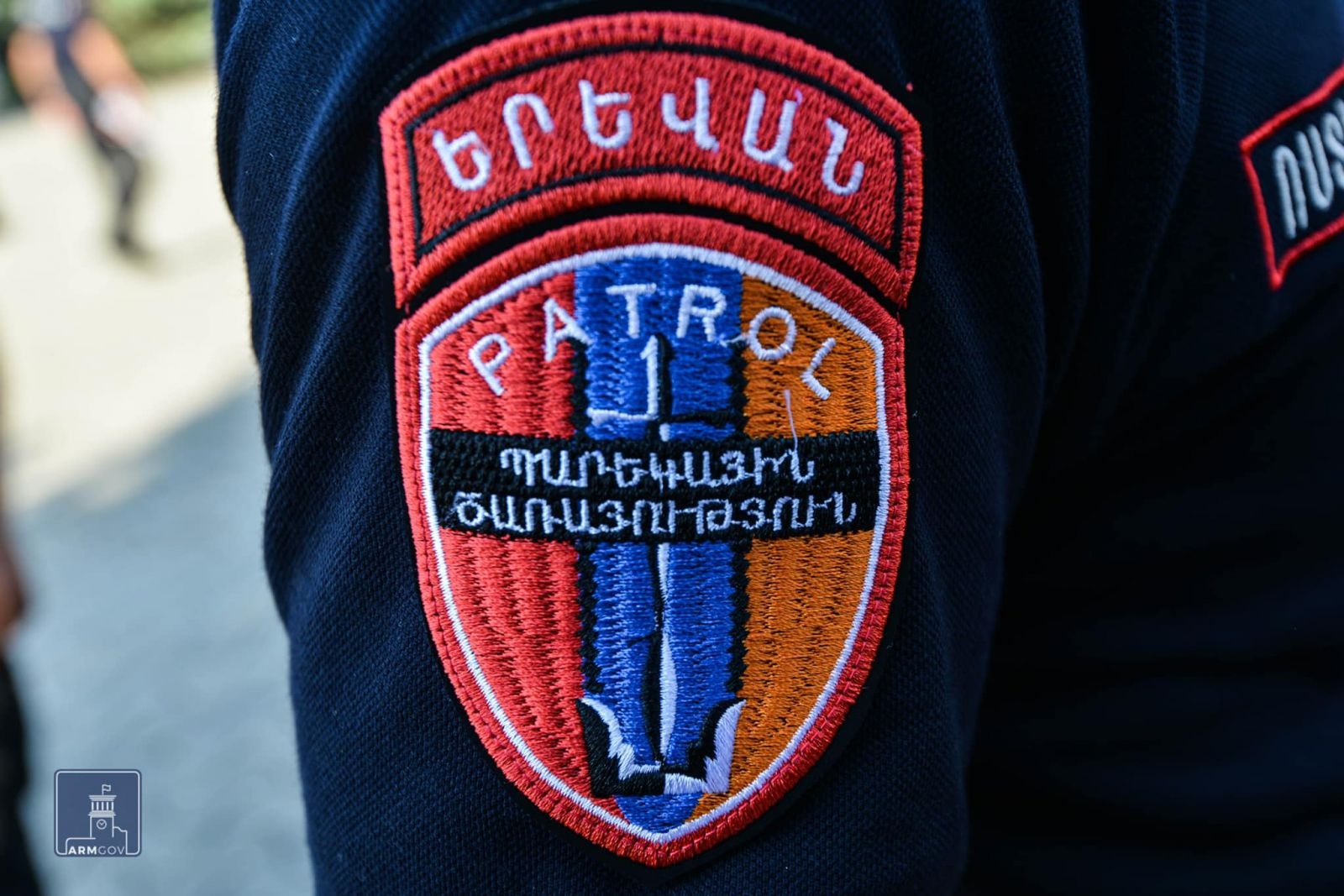 Պարեկային ծառայությունը տուգանել է Սարիկ Մինասյանի մեքենան վարած վարորդին