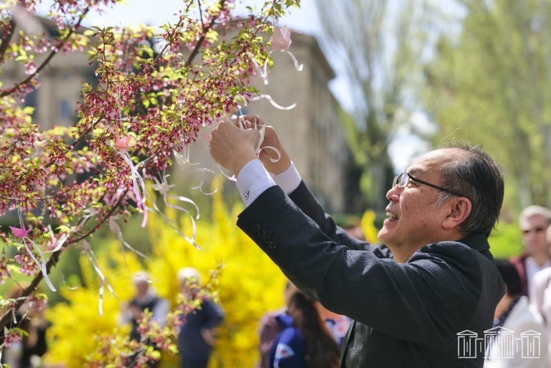 Ազգային ժողովի այգում նշվել է Հանամի տոնը. մասնակցել են պատգամավորներ, ԱԳՆ ներկայացուցիչներ