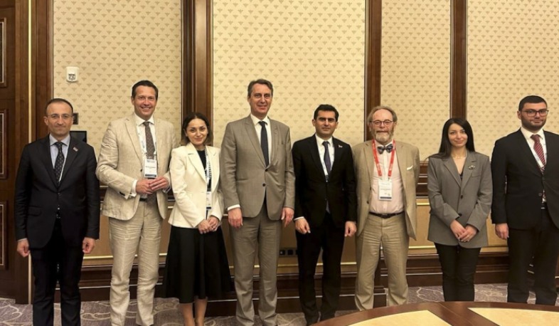 Բելգիայի Սենատի նախագահը կարևորել է Հայաստանի և Ադրբեջանի միջև խաղաղության գործընթացը