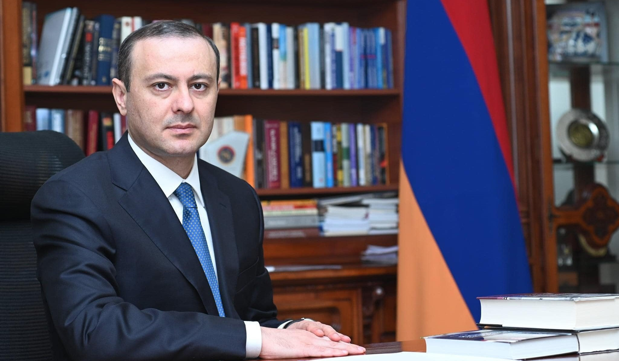 Negotiations with Baku are on signing of Peace Treaty -  text has been agreed upon: Armen Grigoryan