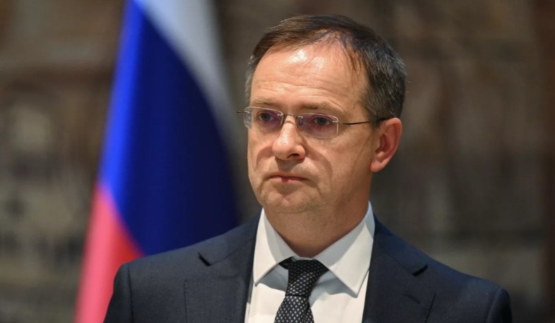 Russian delegation leaves for Istanbul for talks on Ukraine