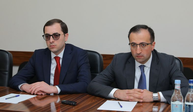 Artsakh to receive ten ambulance cars from Armenia