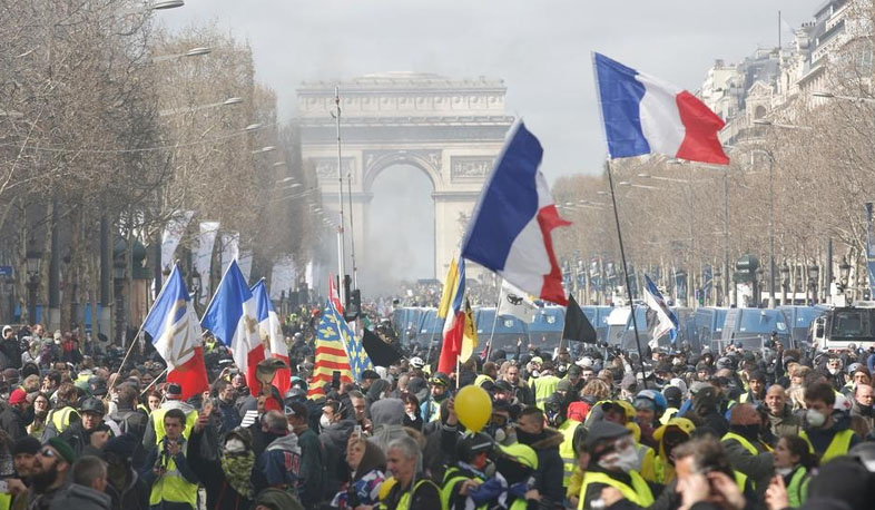 Ֆրանսիայում ցույցերը շարունակվում են. միջազգային լուրեր