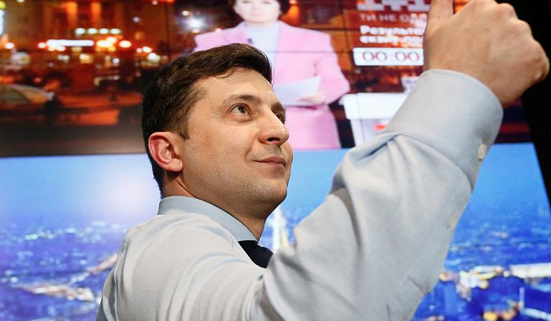 Ընտրության երկրորդ փուլում Զելենսկին և Պորոշենկոն են. միջազգային լուրեր