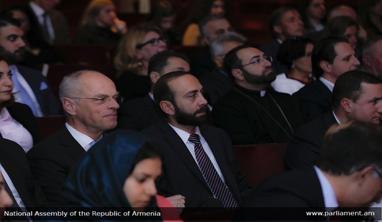 Le président de l'Assemblée nationale a assisté au concert consacré au 150e anniversaire de Komitas aux Pays-Bas