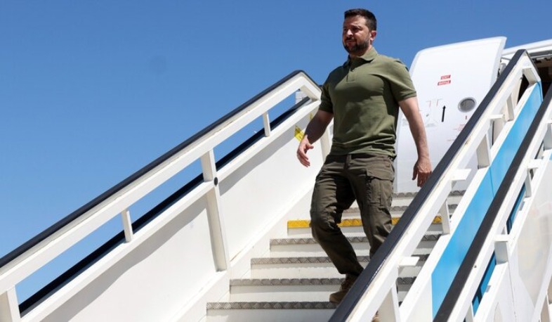 Zelensky arrives in Washington