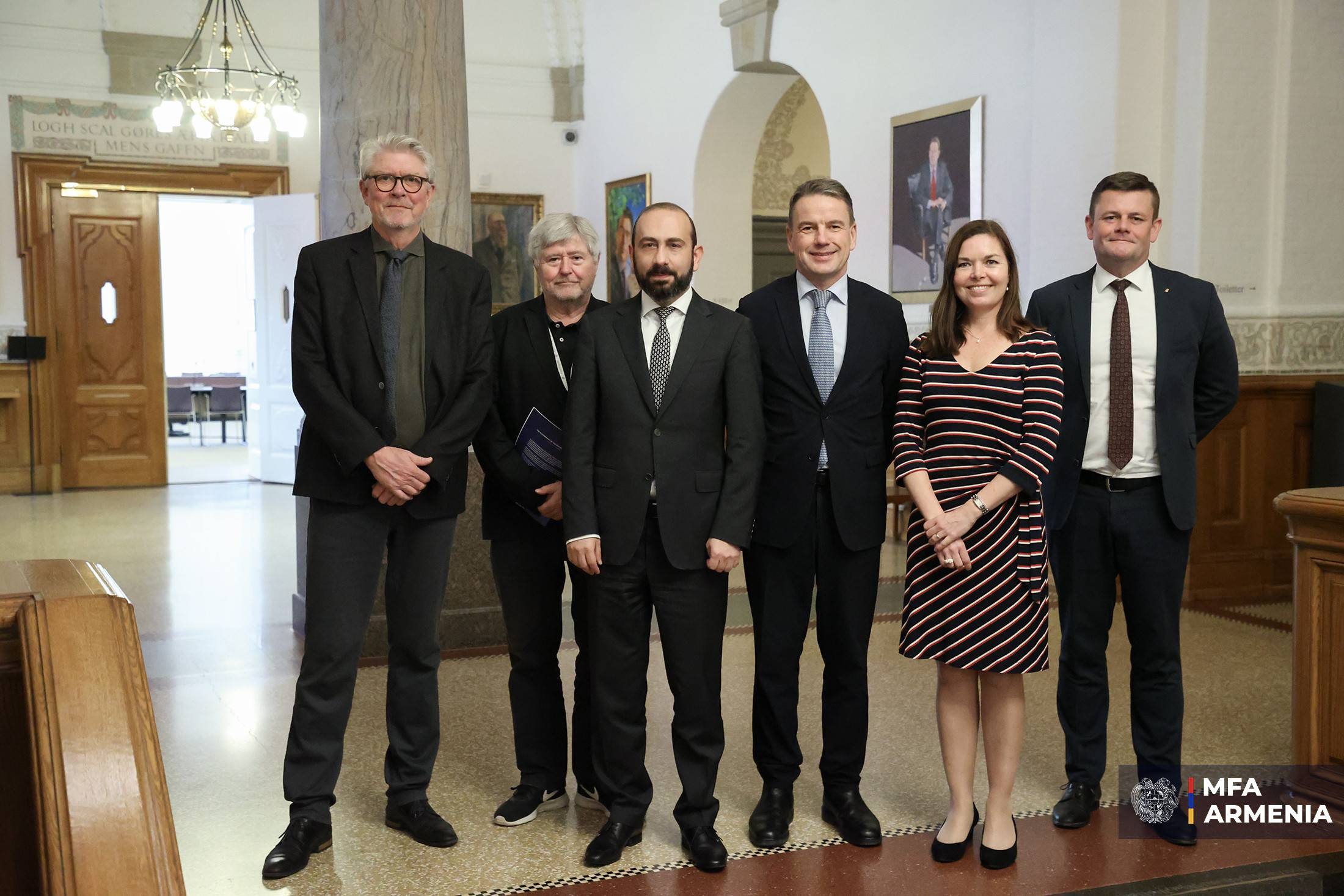 Ararat Mirzoyan, Danish Parliament members discuss development of bilateral relations between Armenia and Denmark