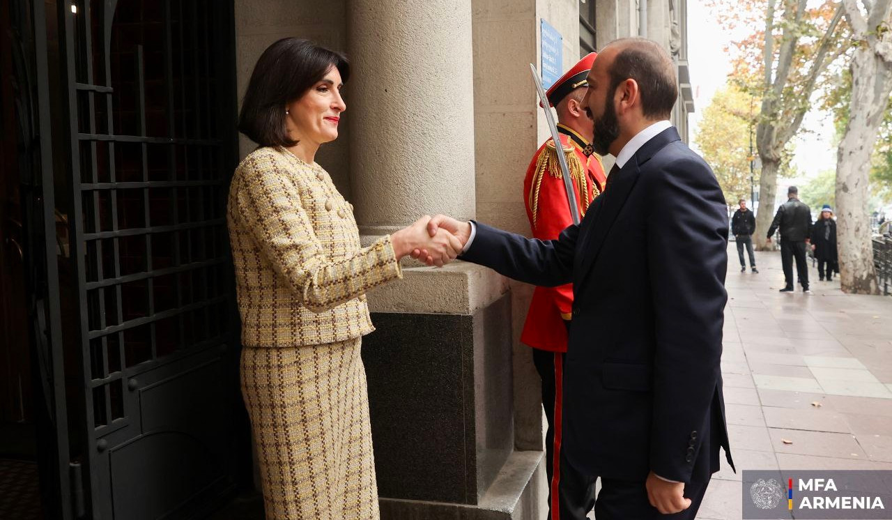 Ararat Mirzoyan's official visit to Georgia commenced