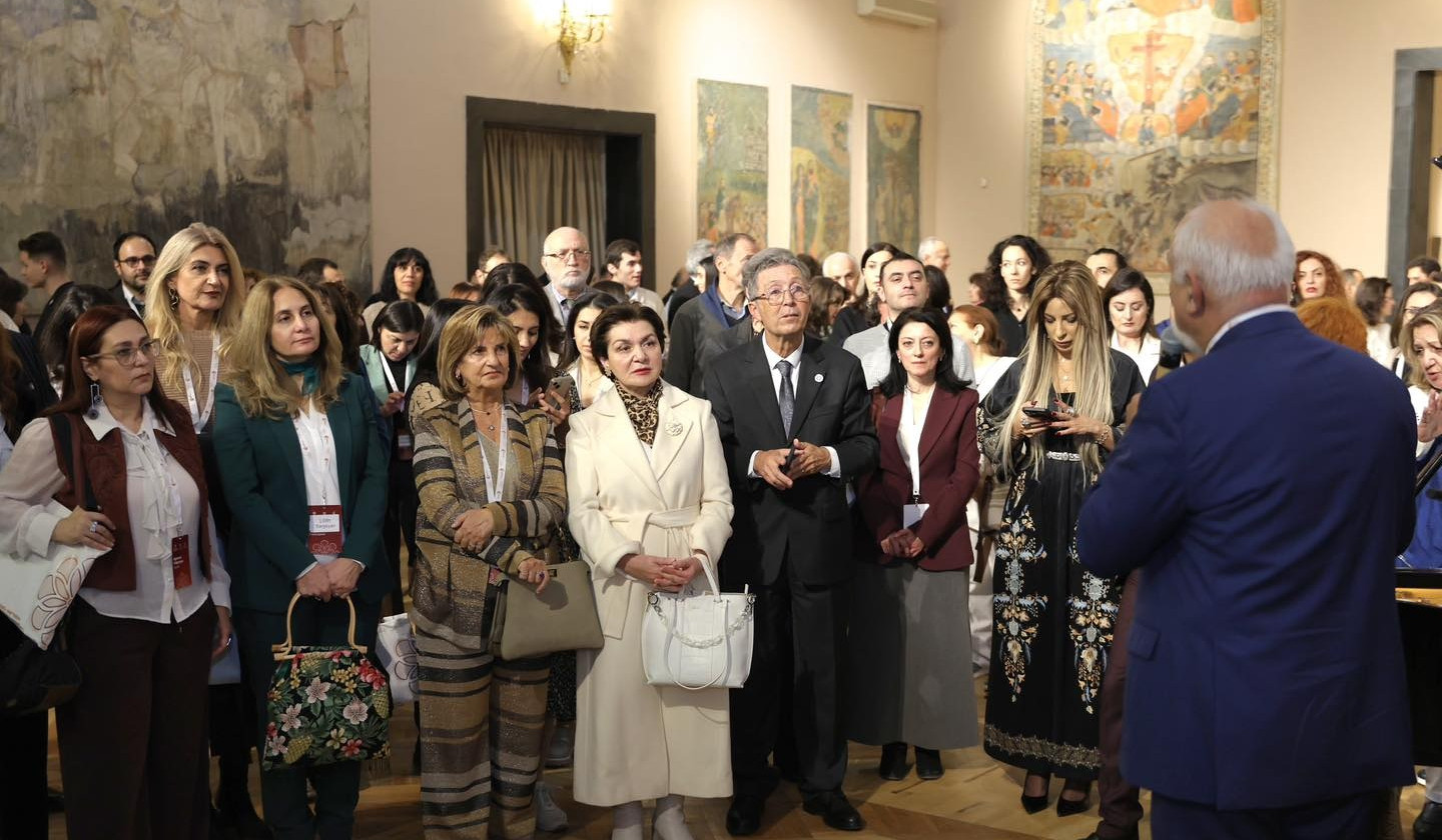 Հայ մշակույթի և արվեստի համաժողովի հանդիսավոր բացման արարողությունն անցկացվել է Հայաստանի ազգային պատկերասրահում