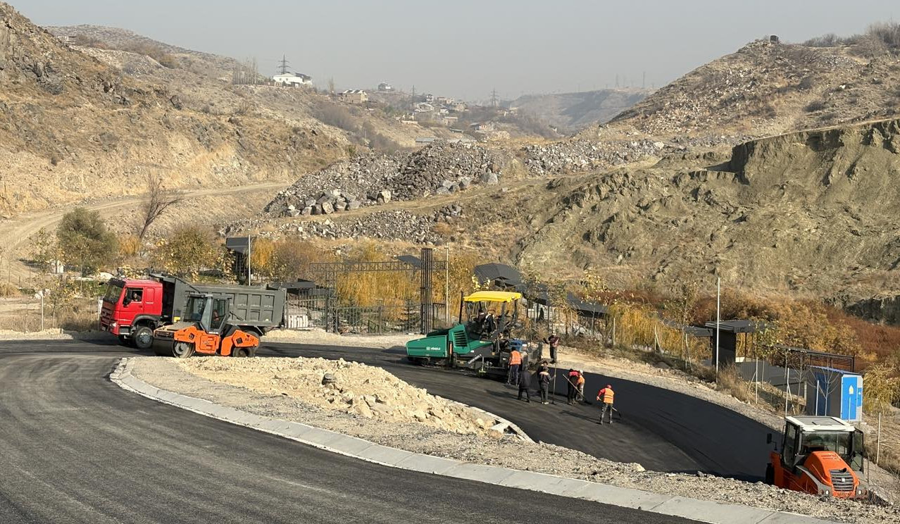 Կորեայի ձորի ճանապարհը շարունակում է փակ մնալ. իրավիճակը ՀՀ-ում և Լարսում