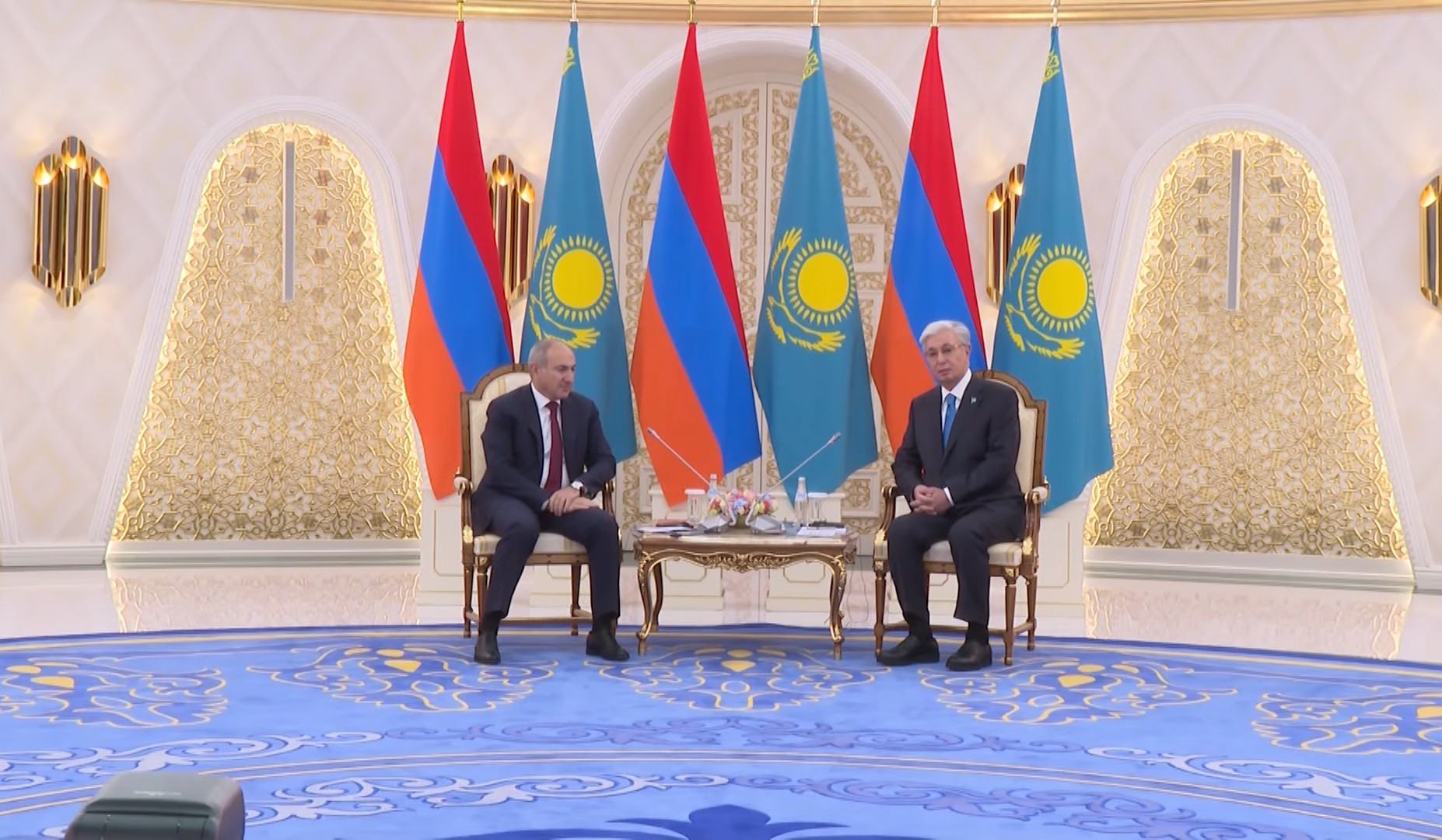 Ձեր այցի ժամանակ կարևորագույն մի շարք փաստաթղթեր կստորագրվեն. Տոկաևը՝ Փաշինյանի հետ հանդիպմանը