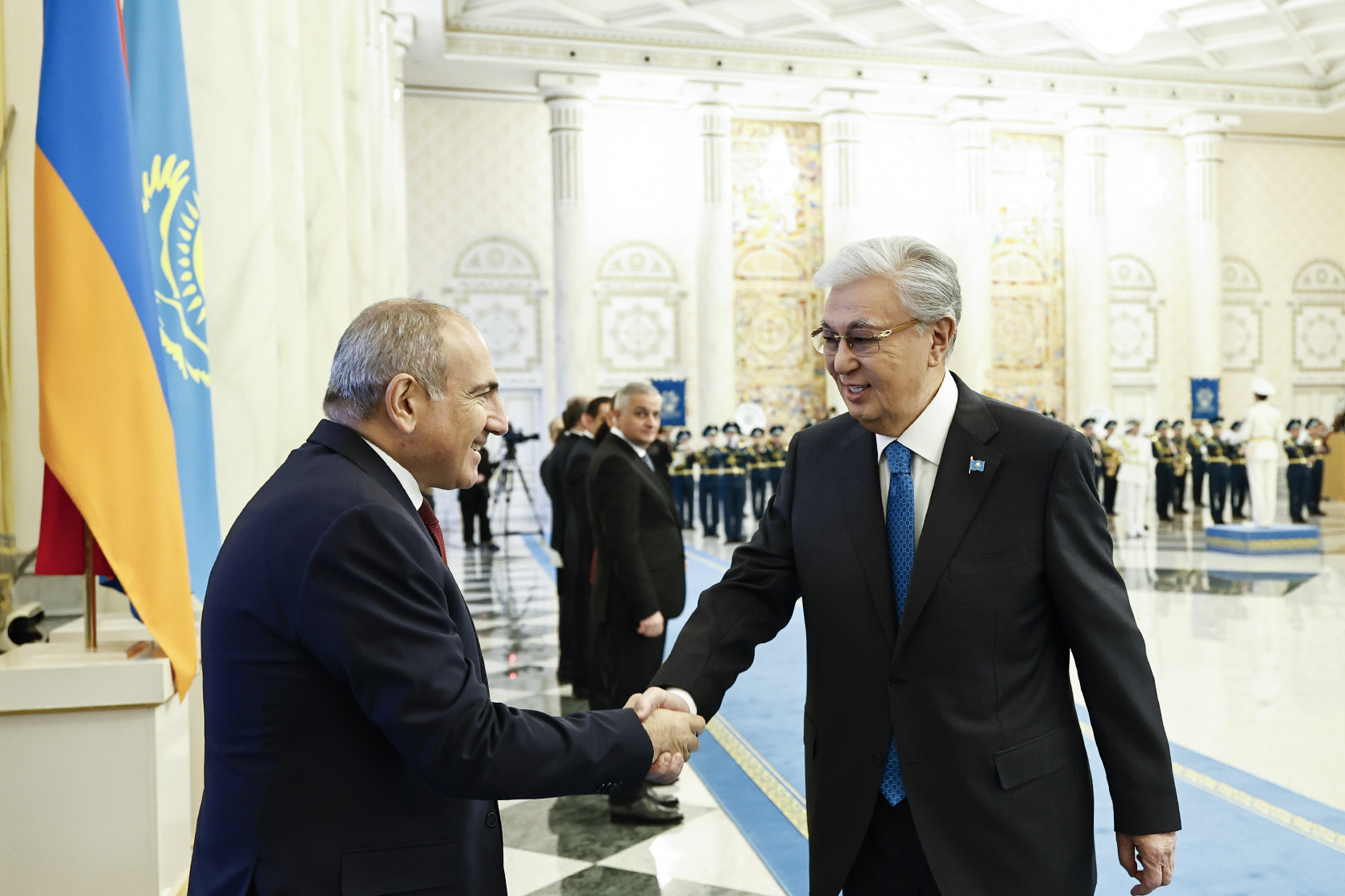 Nikol Pashinyan and Kassym-Jomart Tokayev discuss a number of issues aimed at further developing multi-sectoral cooperation between Armenia and Kazakhstan