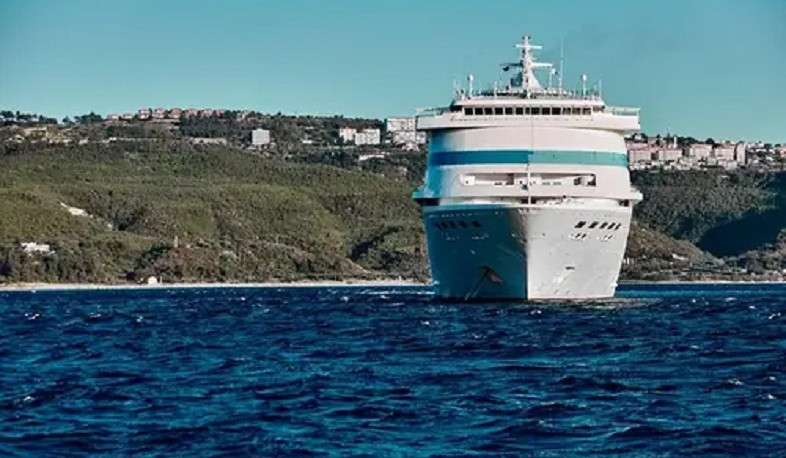 Ռուսաստանցի զբոսաշրջիկներով նավին թույլ չեն տվել մտնել Ստամբուլ