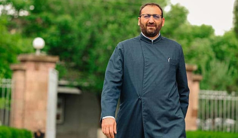 Արշակ արքեպիսկոպոս Խաչատրյանին կալանավորելու միջնորդություն է ներկայացվել