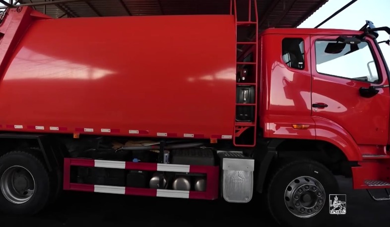 «Howo» մակնիշի 15 նոր աղբատարներն արդեն աշխատում են Երևանի տարբեր հատվածներում. ինչ առավելություններ ունեն նոր մեքենաները