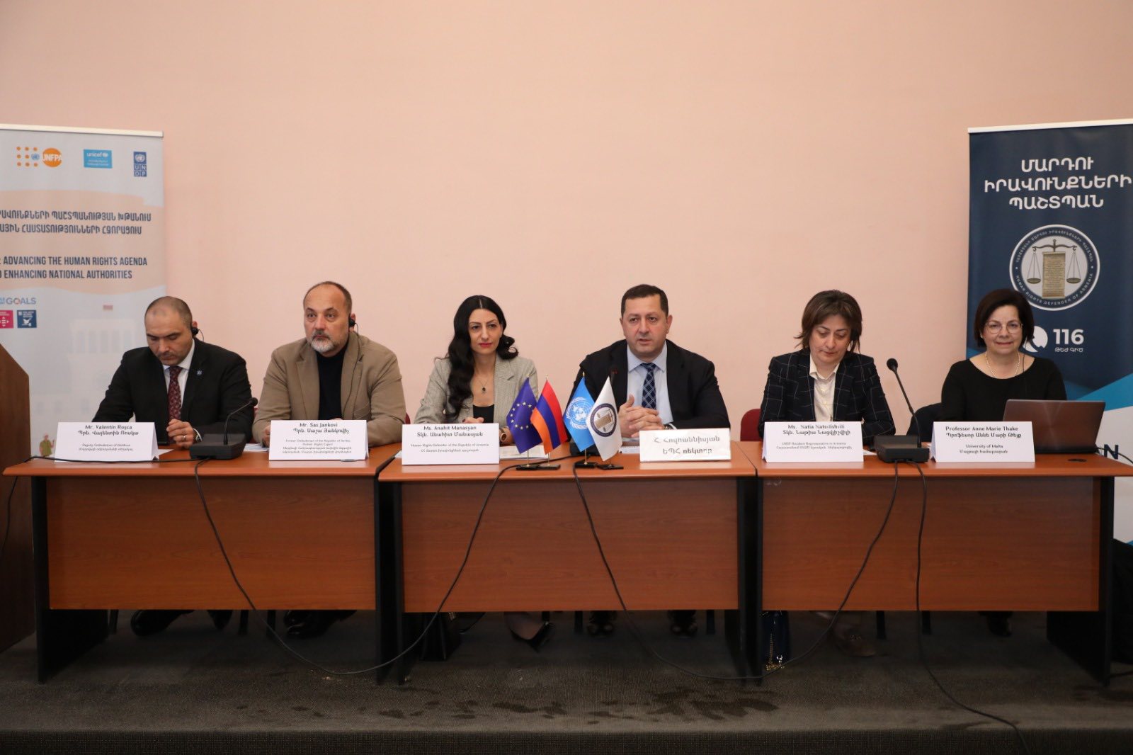 Հայաստան ժամանած մարդու իրավունքների ոլորտի փորձագետները ՀՀ օմբուդսմենի գլխավորությամբ այցելել են ԵՊՀ