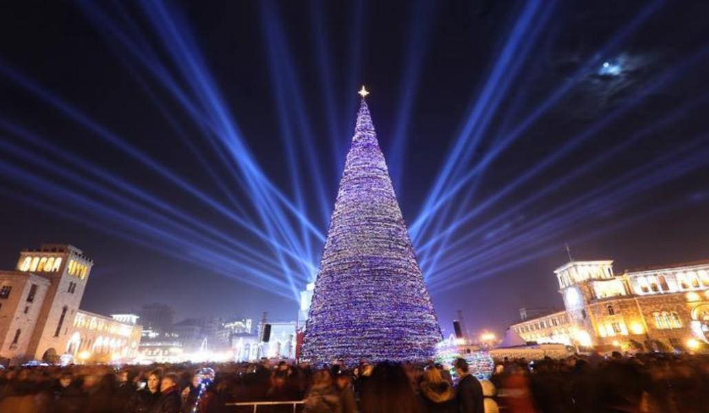 Ժամը 18:00-ից հետո քամու արագությունը զգալիորեն կնվազի և չի խանգարի տոնածառի լույսերի վառման արարողությանը․ Լևոն Ազիզյան