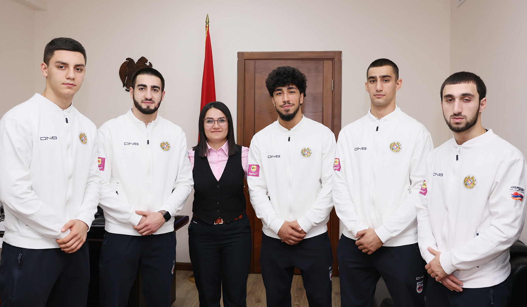 Այսպիսի բարձր արդյունքներ դեռևս չէին գրանցվել. Հասմիկ Ավագյանը՝ առաջնություններում մեդալներ նվաճած կարատեիստներին