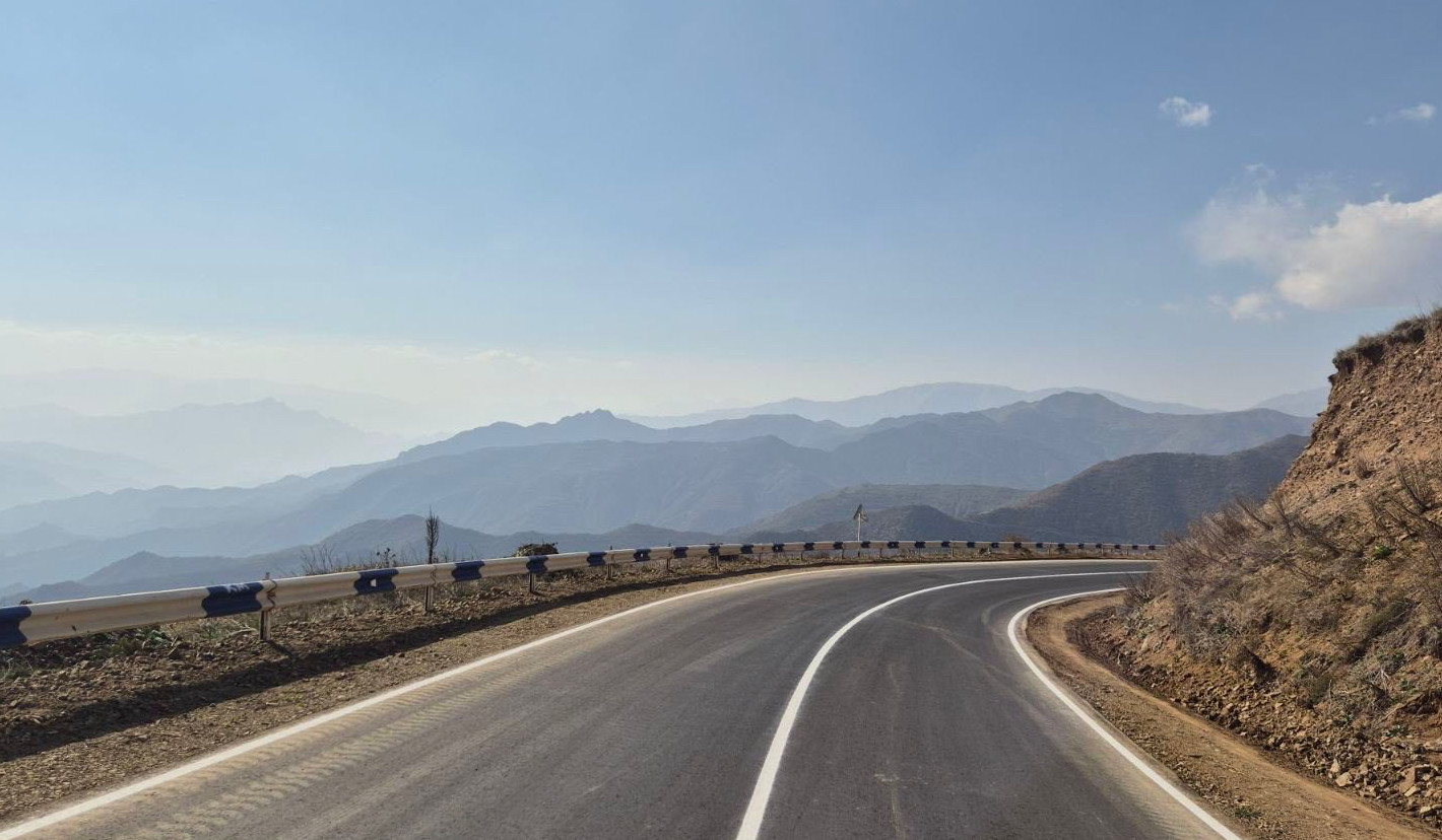 Մ-4 ճանապարհի մի հատվածում ջրագծի վթարի պատճառով մերկասառույց է առաջացել